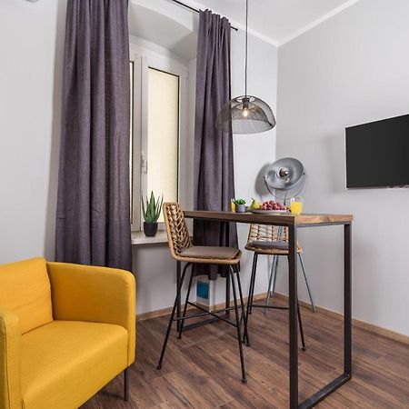 Apartments Porto Marina 2 리예카 외부 사진