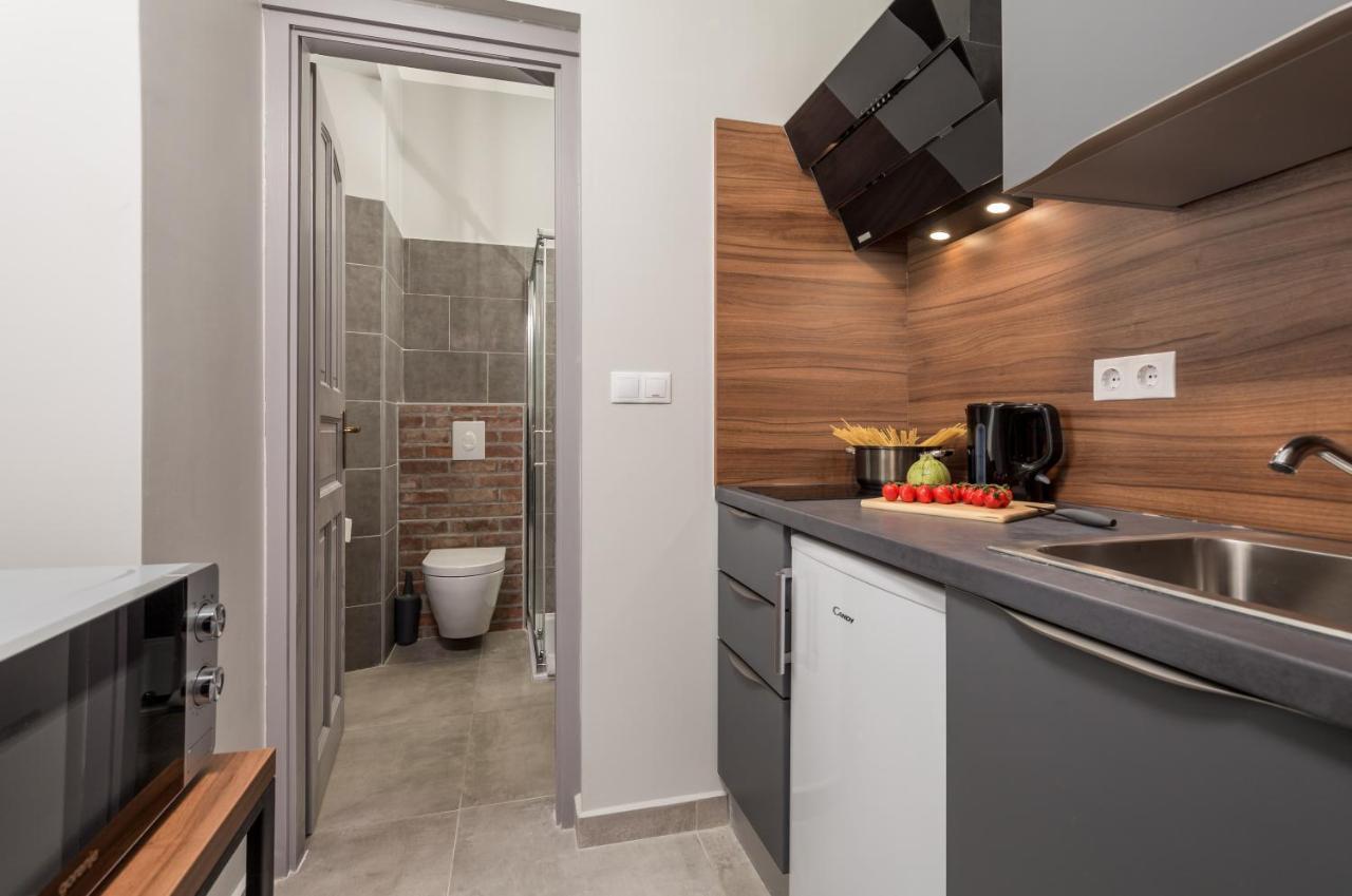 Apartments Porto Marina 2 리예카 외부 사진