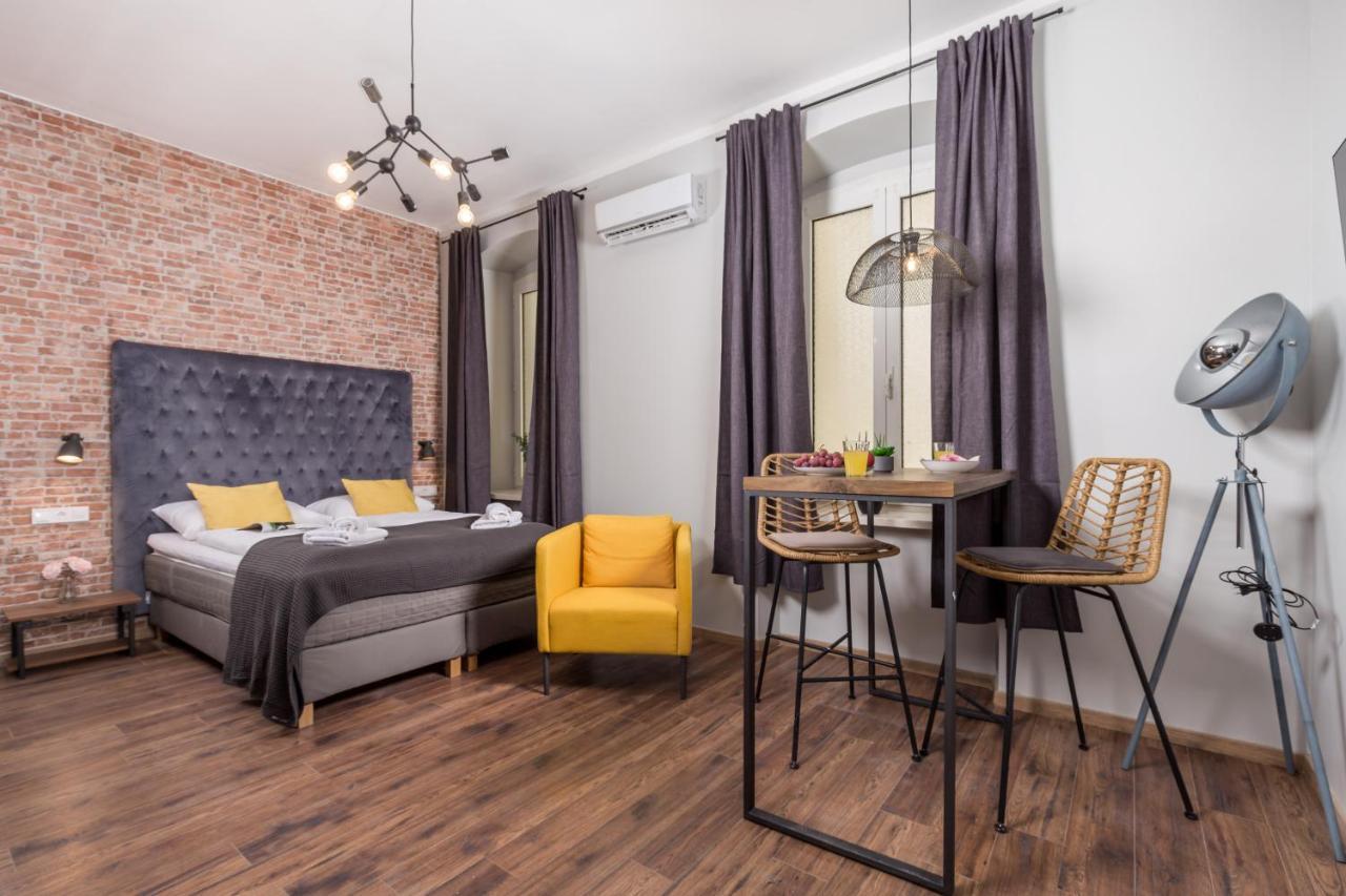 Apartments Porto Marina 2 리예카 외부 사진