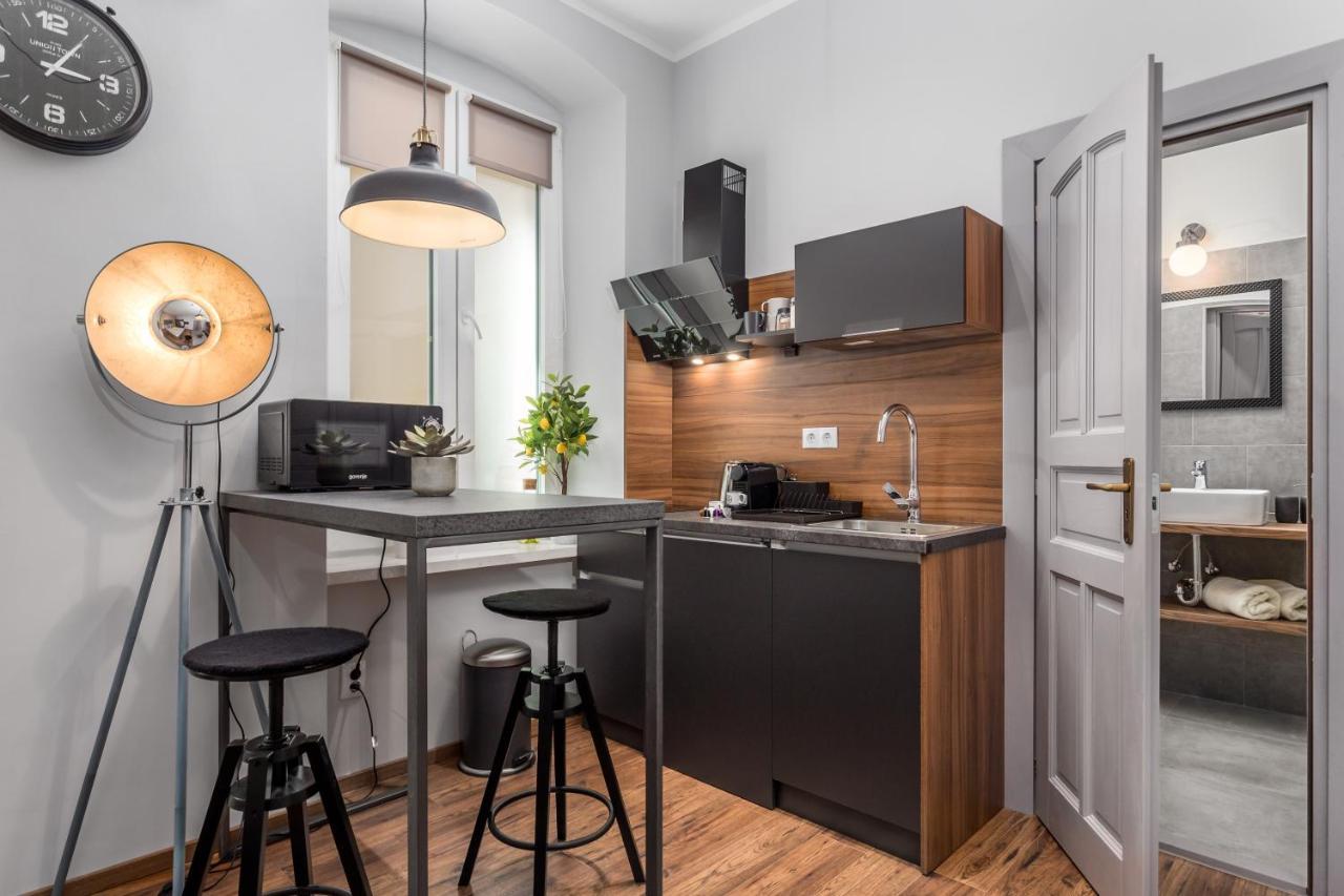 Apartments Porto Marina 2 리예카 외부 사진
