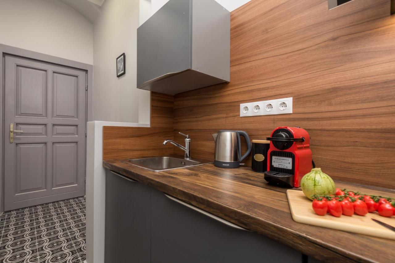 Apartments Porto Marina 2 리예카 외부 사진