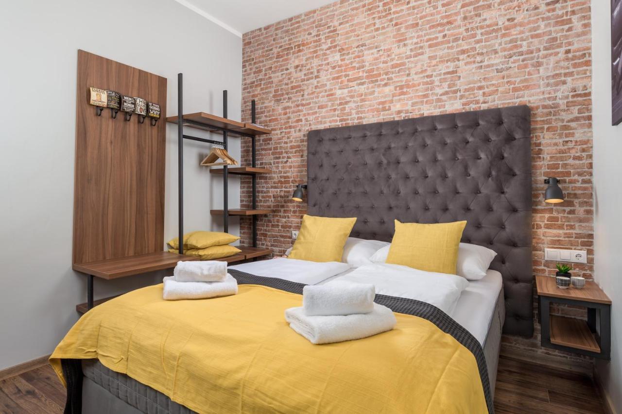 Apartments Porto Marina 2 리예카 외부 사진